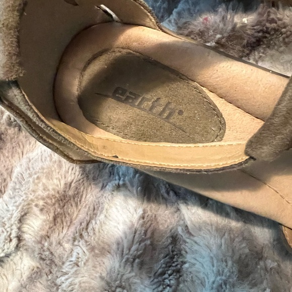 Wedges - Picture 2 of 2